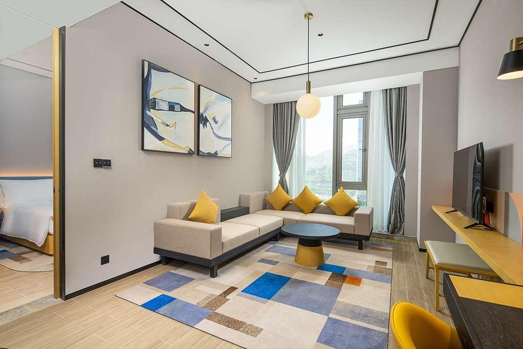 Hilton Garden Inn Shenzhen Airport,Enjoy 24-Hour One Way Free Delivery From Hotel To Shenzhen Baoan Airport On The Hour شينزين الغرفة الصورة